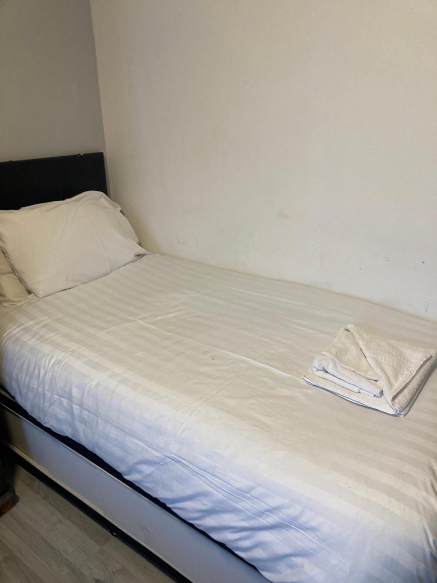 Abingdon Lodge Hotel Ryde  Bagian luar foto