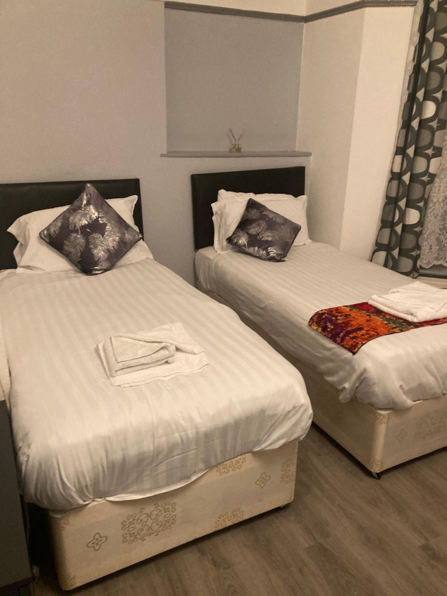 Abingdon Lodge Hotel Ryde  Bagian luar foto