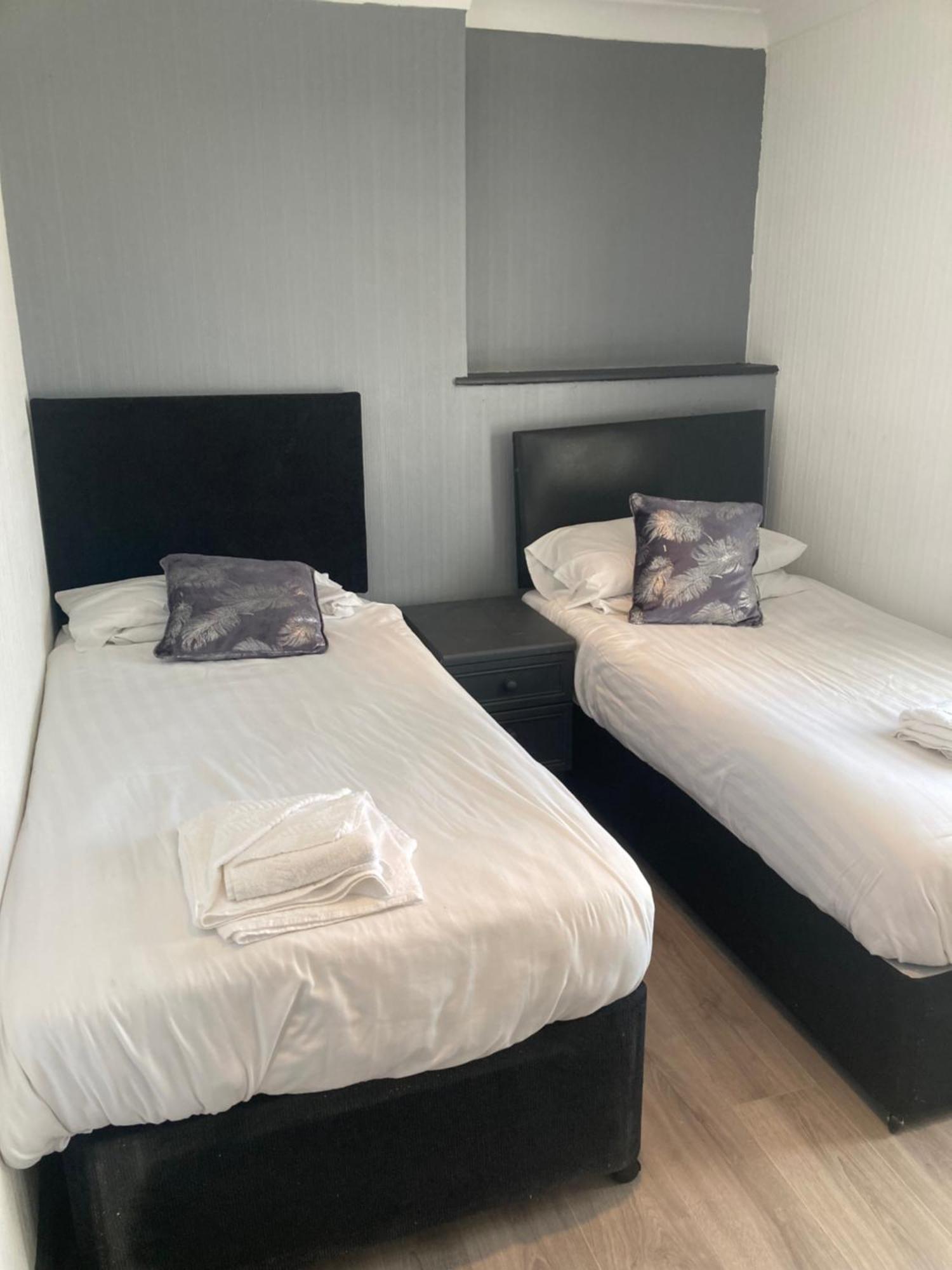 Abingdon Lodge Hotel Ryde  Bagian luar foto