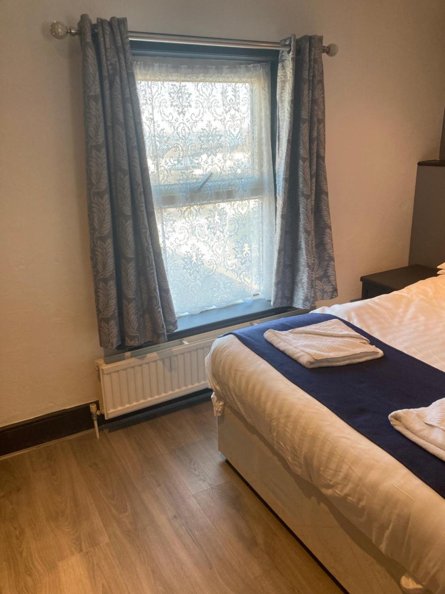 Abingdon Lodge Hotel Ryde  Bagian luar foto