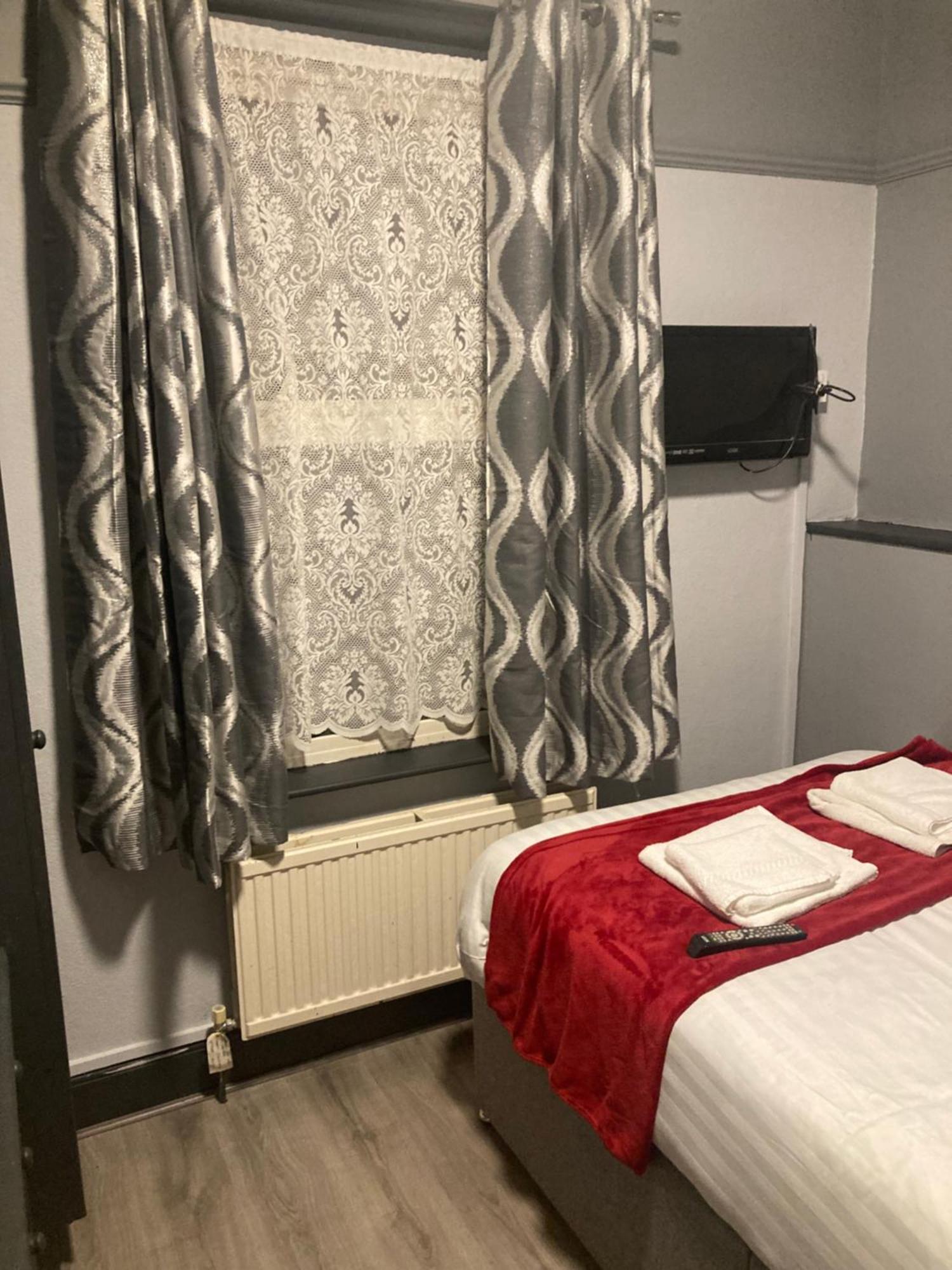Abingdon Lodge Hotel Ryde  Bagian luar foto